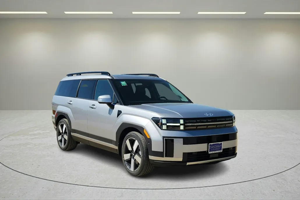 2025 Hyundai Santa Fe Limited photo 1