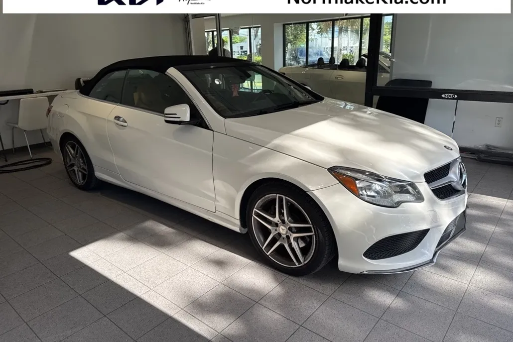 2016 Mercedes Benz E 400 photo 1