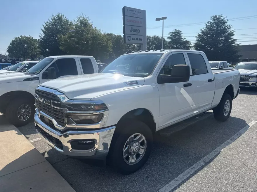 2025 Ram 2500 Tradesman photo 1