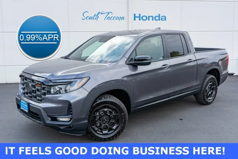 2025 Honda Ridgeline TrailSport photo 1
