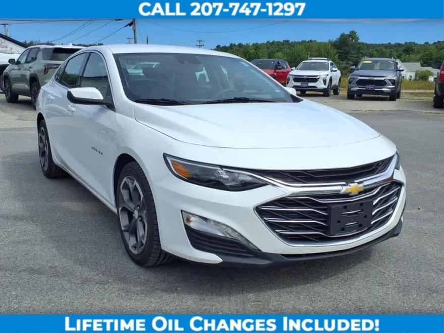 2023 Chevrolet Malibu 1LT photo 1