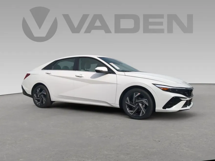 2025 Hyundai Elantra Hybrid Limited photo 1