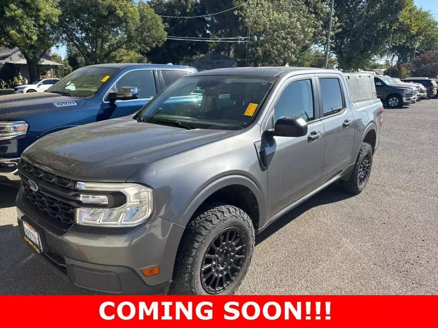 2022 Ford Maverick XL photo 1