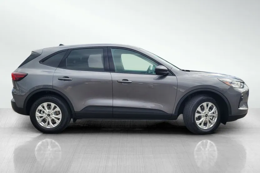 2025 Ford Escape Active photo 1