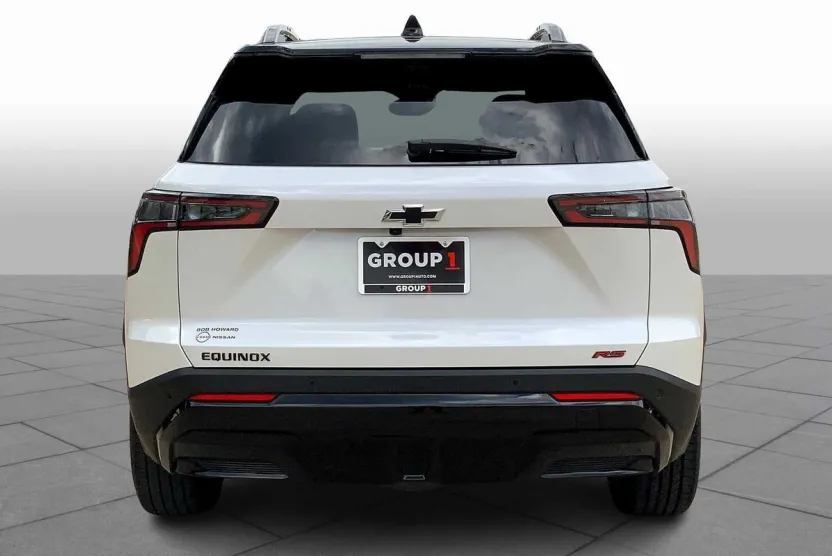 2025 Chevrolet Equinox RS photo 1