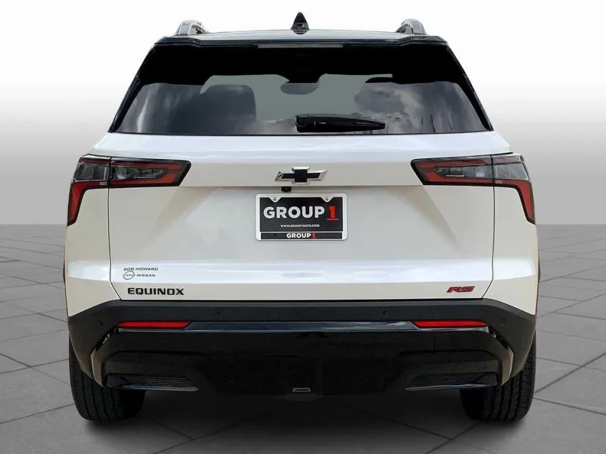 2025 Chevrolet Equinox RS photo 1