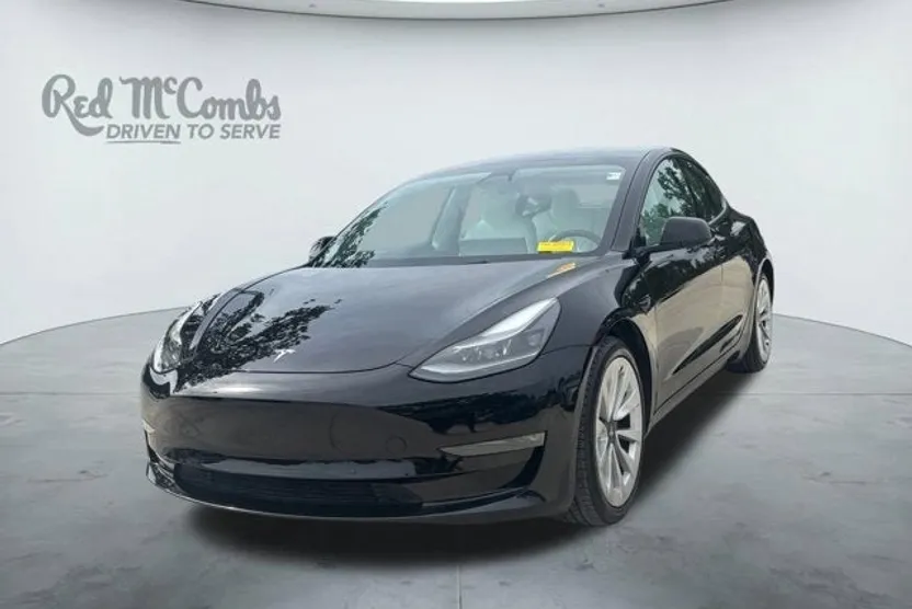 2022 Tesla Model 3 Long Range photo 1