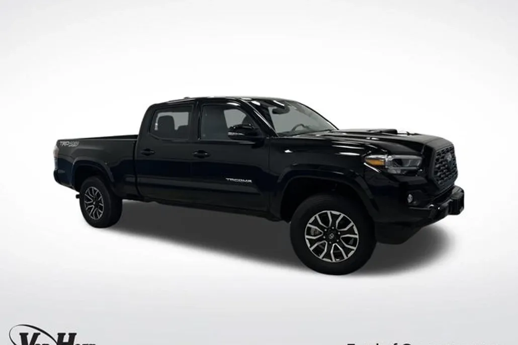 2023 Toyota Tacoma TRD Sport photo 1