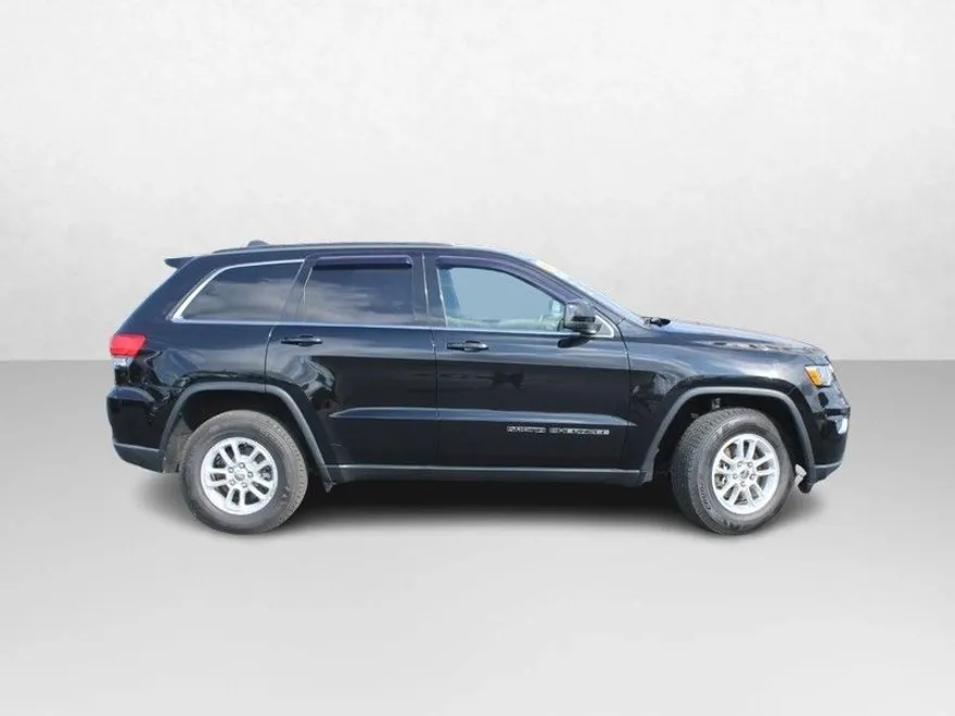 2018 Jeep Grand Cherokee Laredo photo 1