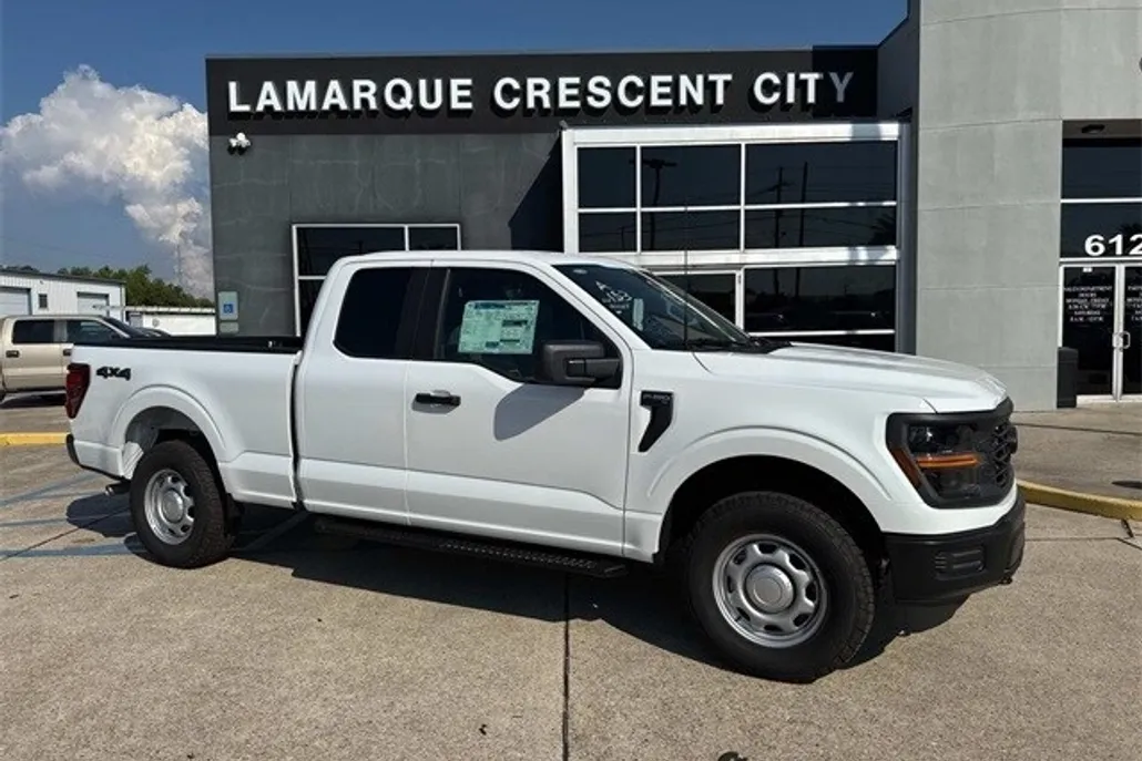 2025 Ford F-150 XL photo 1