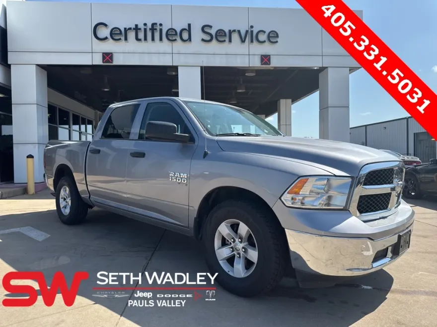 2022 Ram 1500 Classic SLT photo 1
