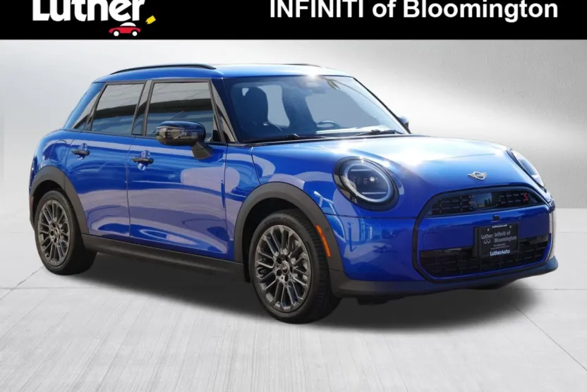 2025 Mini Cooper 4 Door Hardtop S Iconic photo 1