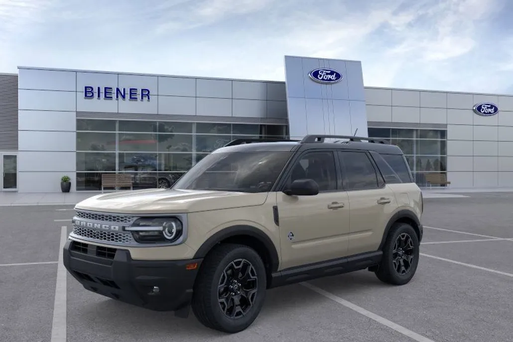 2025 Ford Bronco Sport Outer Banks photo 1