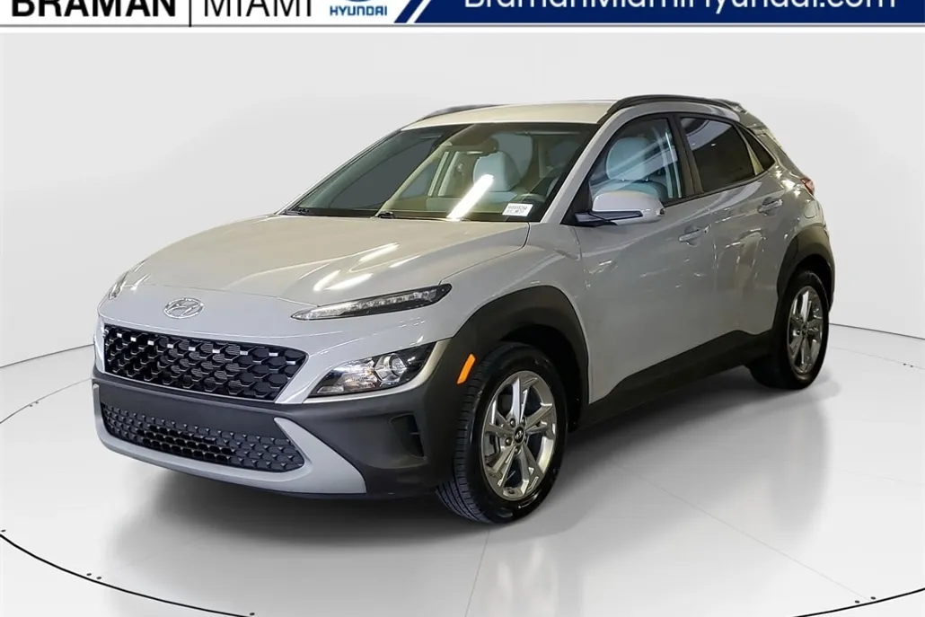 2023 Hyundai Kona SEL photo 1