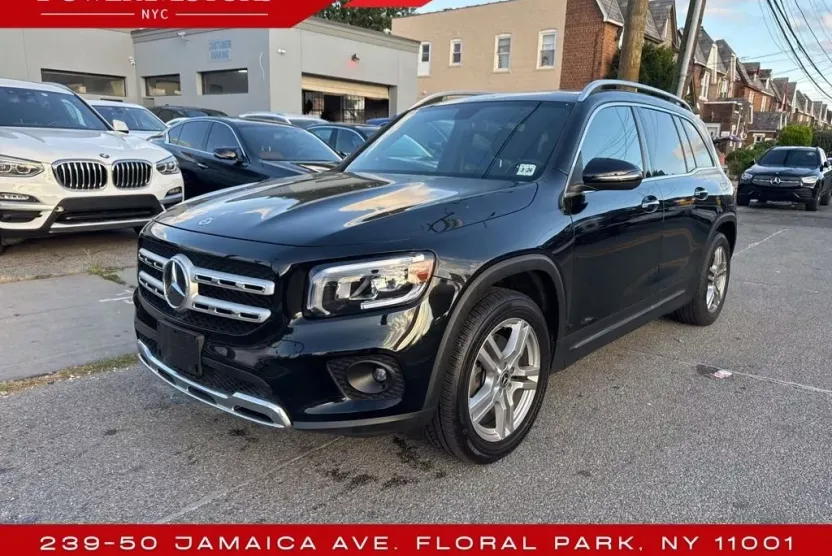 2021 Mercedes Benz GLB 250 4MATIC photo 1