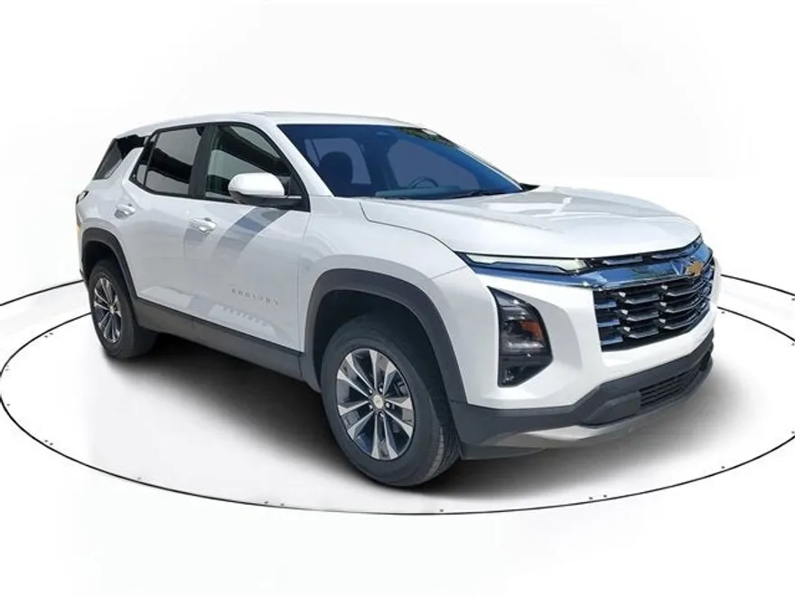 2026 Chevrolet Equinox LT photo 1