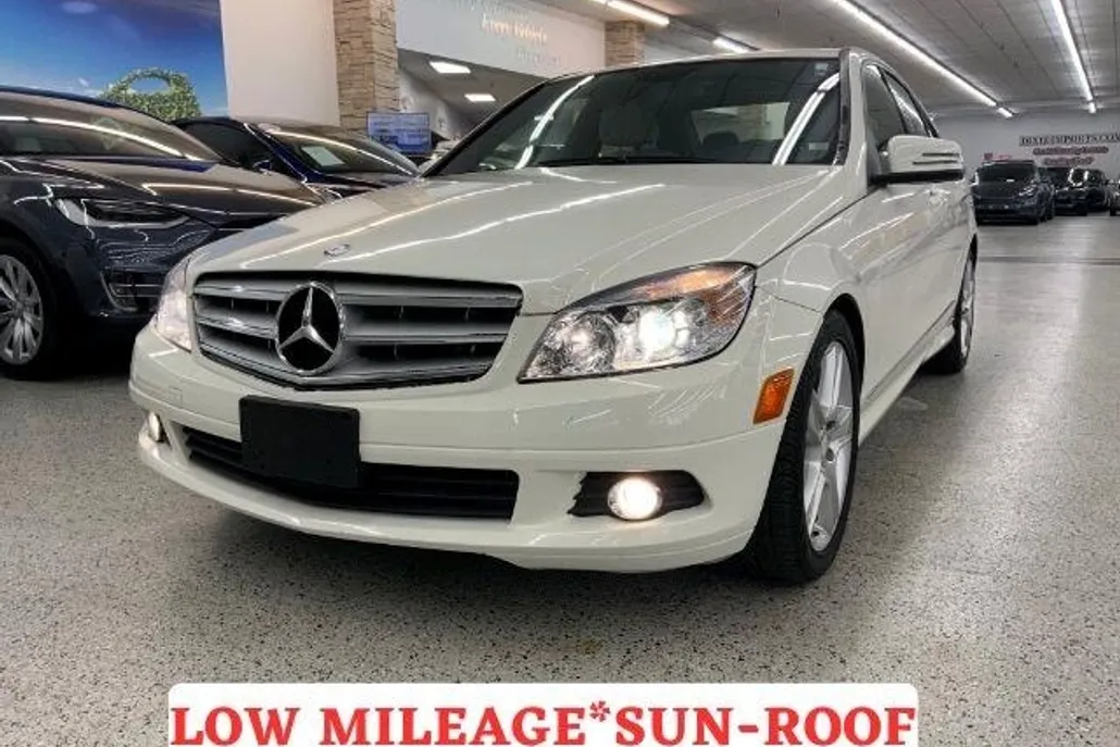 2011 Mercedes Benz C 300 Sport photo 1