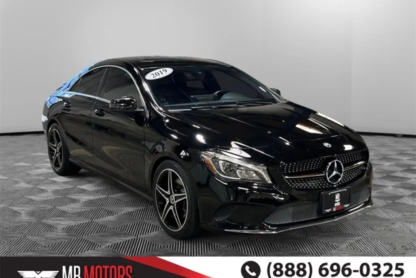 2019 Mercedes Benz CLA 250 photo 1