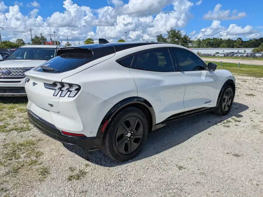 2022 Ford Mustang Mach-E California Route 1 photo 1