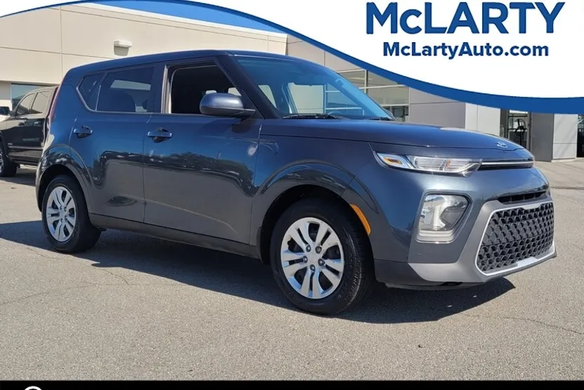 2021 Kia Soul LX photo 1