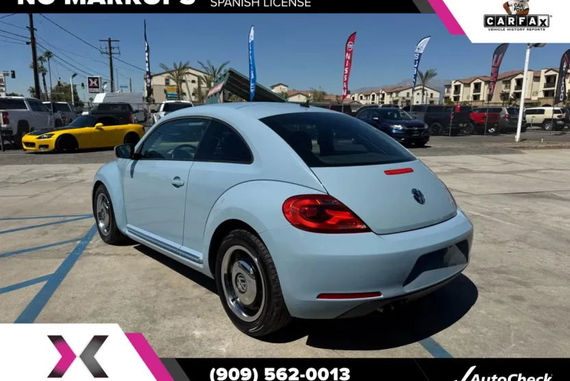 2013 Volkswagen Beetle 2.5L photo 1