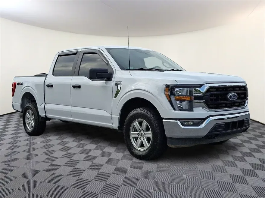 2023 Ford F-150 XLT photo 1