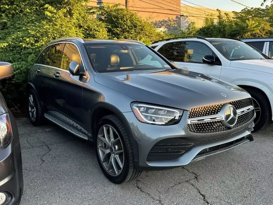 2021 Mercedes Benz GLC 300 4MATIC photo 1