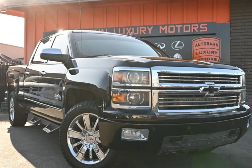 2014 Chevrolet Silverado 1500 High Country photo 1