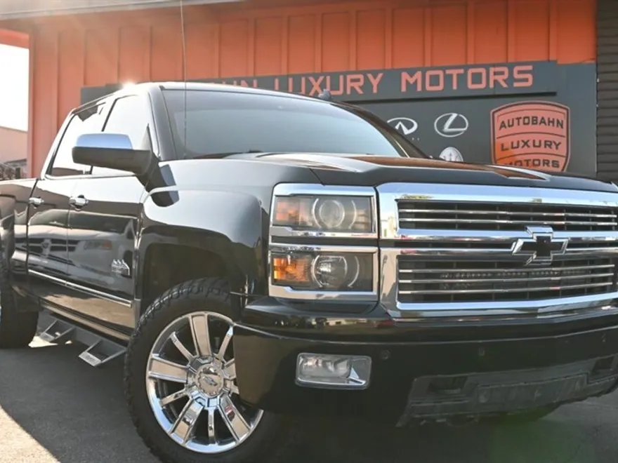 2014 Chevrolet Silverado 1500 High Country photo 1