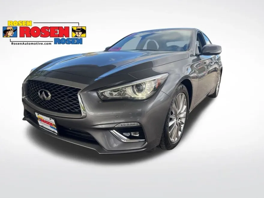 2022 Infiniti Q50 LUXE photo 1