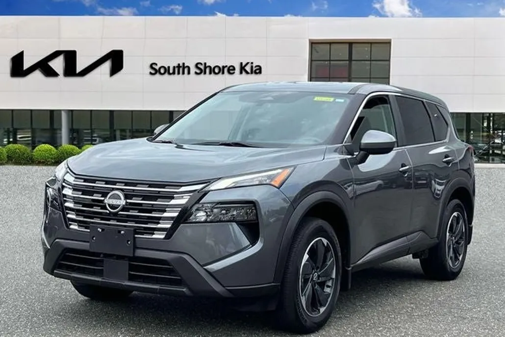 2024 Nissan Rogue SV photo 1