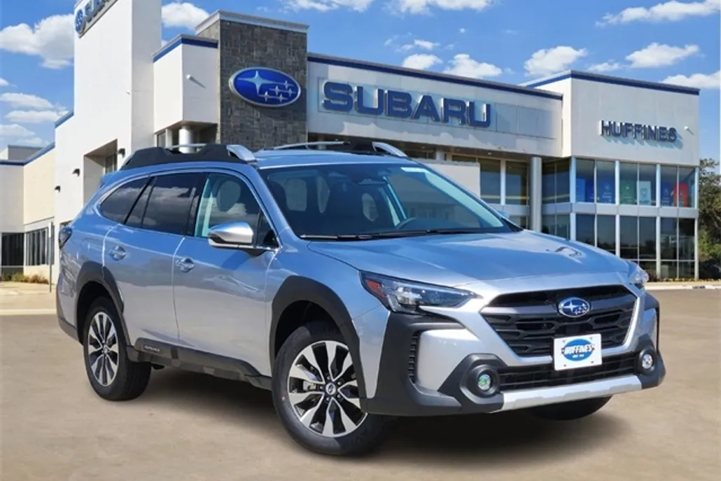 2025 Subaru Outback Touring XT photo 1