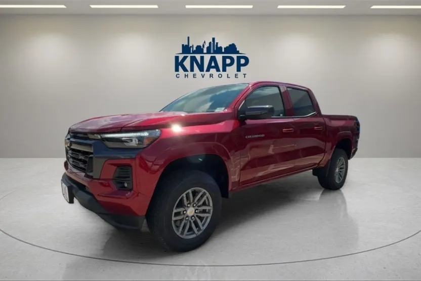 2026 Chevrolet Colorado LT photo 1