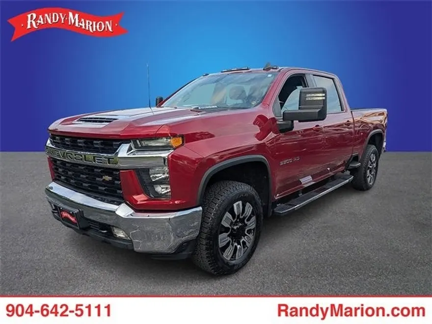 2022 Chevrolet Silverado 3500HD LT photo 1