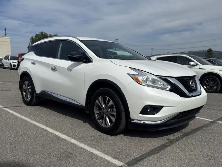2017 Nissan Murano SL photo 1