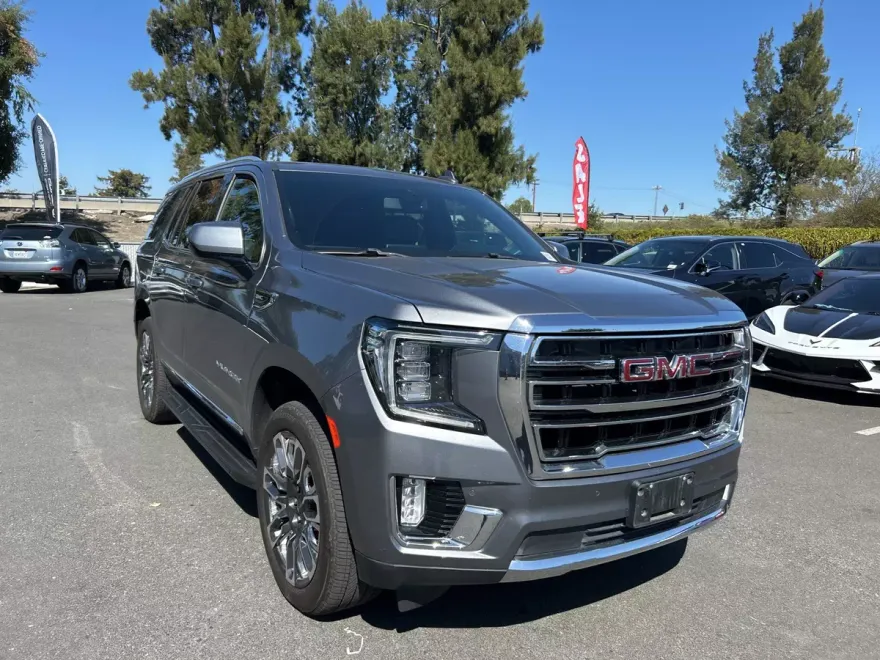 2021 Gmc Yukon SLT photo 1