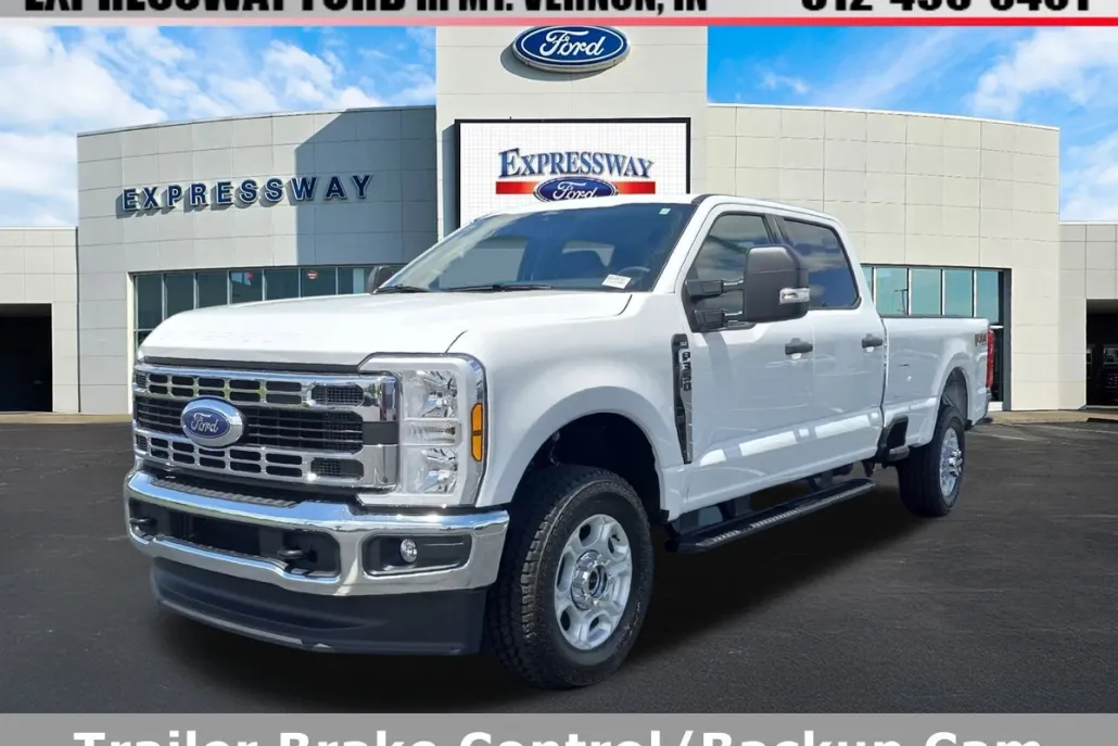 2025 Ford F-350 XLT photo 1