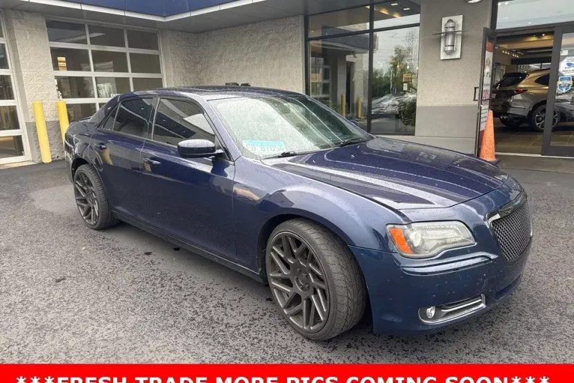 2014 Chrysler 300 S photo 1