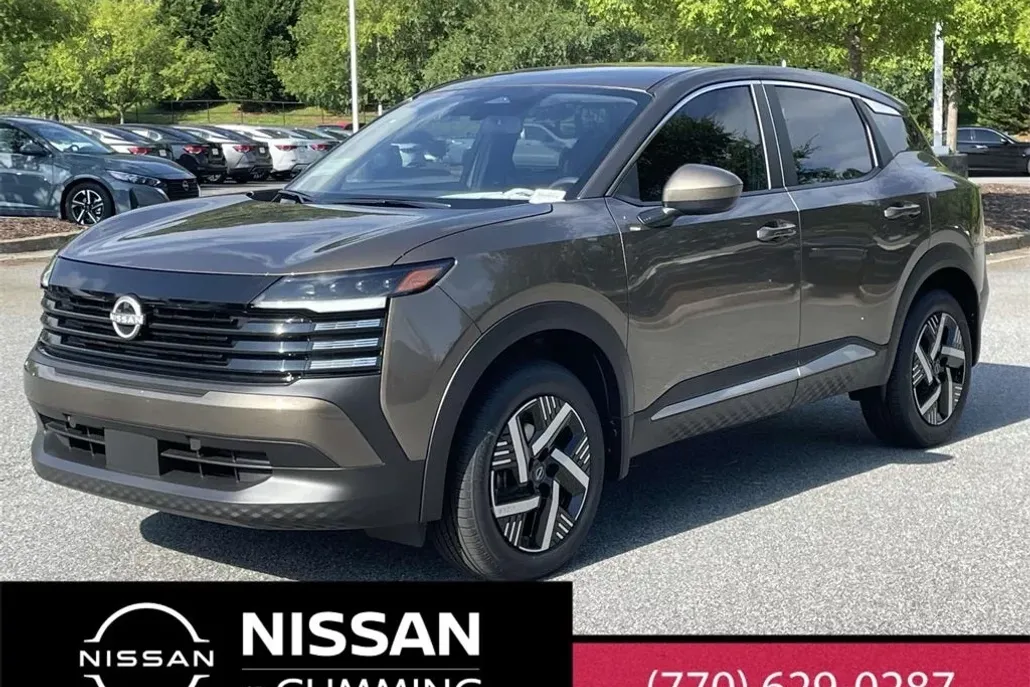 2025 Nissan Kicks SV photo 1