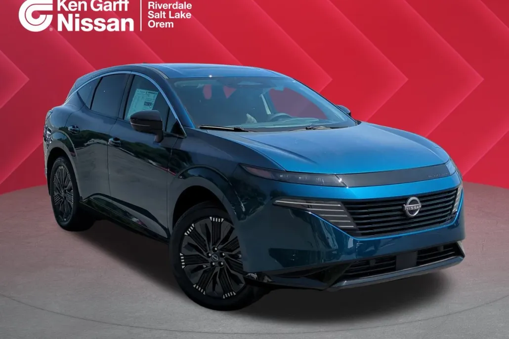 2025 Nissan Murano Platinum photo 1