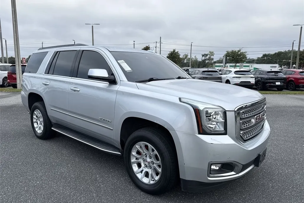 2020 Gmc Yukon SLT photo 1