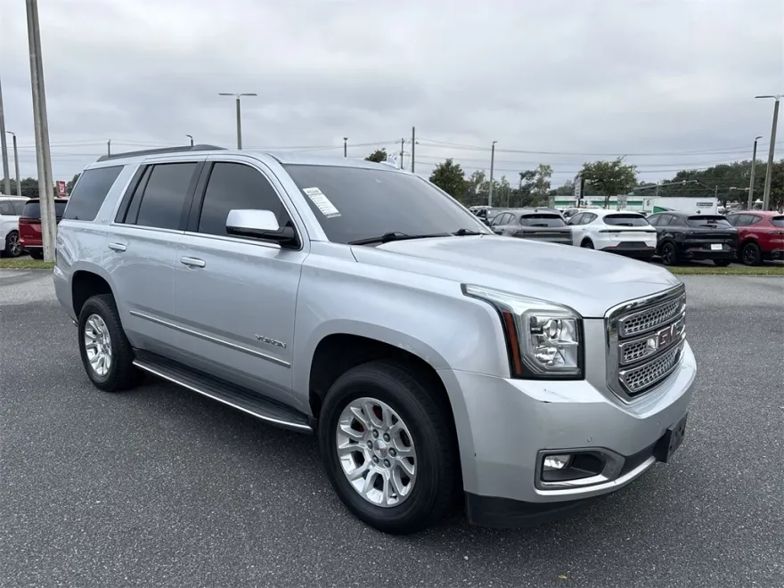 2020 Gmc Yukon SLT photo 1