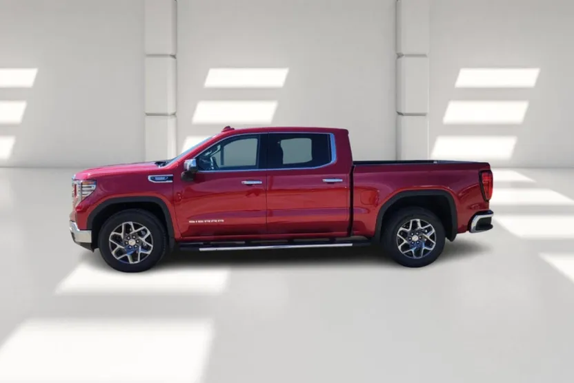 2026 Gmc Sierra 1500 SLT photo 1