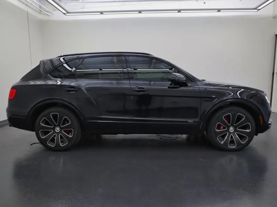 2020 Bentley Bentayga V8 Design Series photo 1