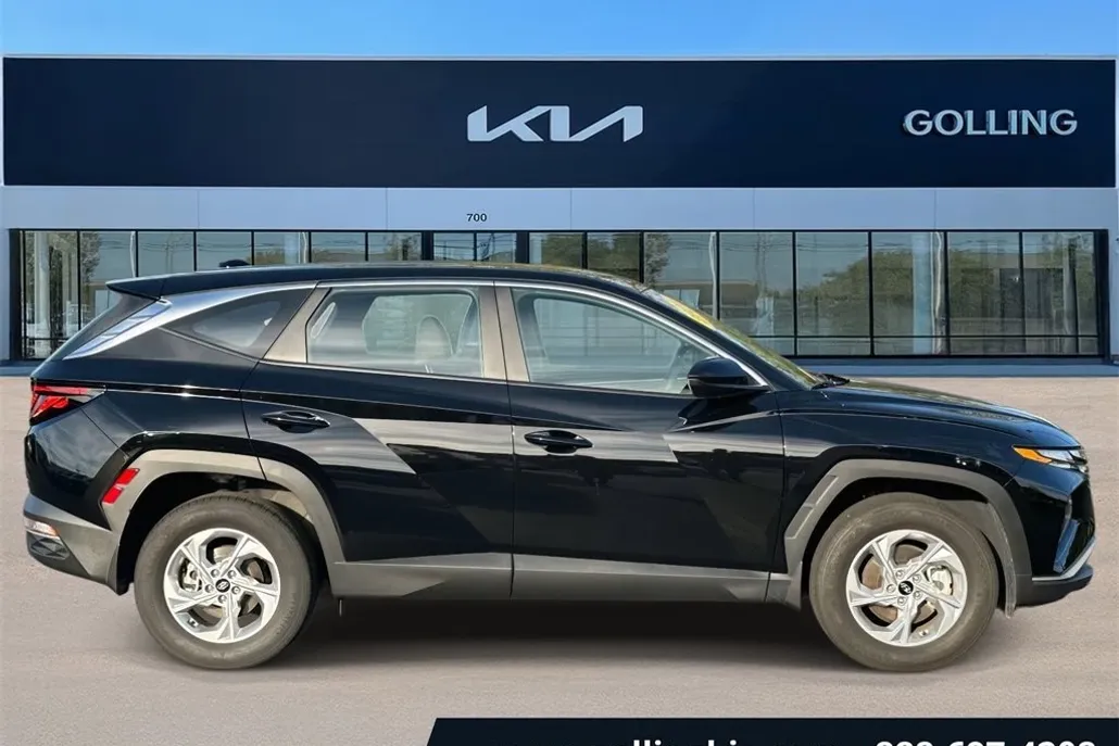 2024 Hyundai Tucson SE photo 1