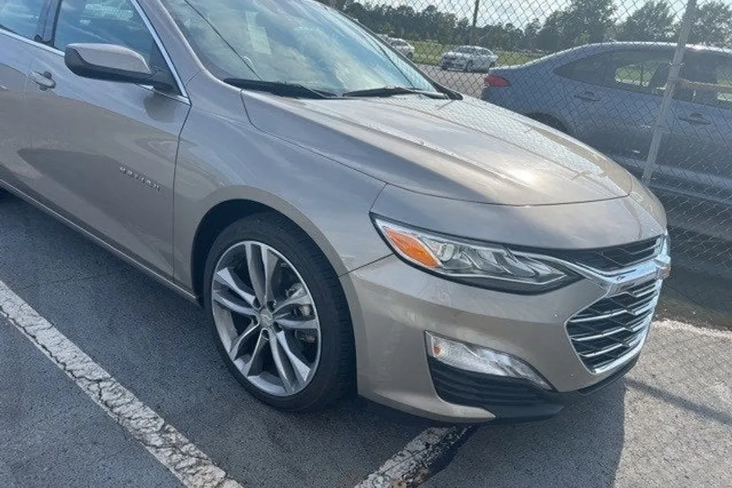 2024 Chevrolet Malibu Premier 2LT photo 1