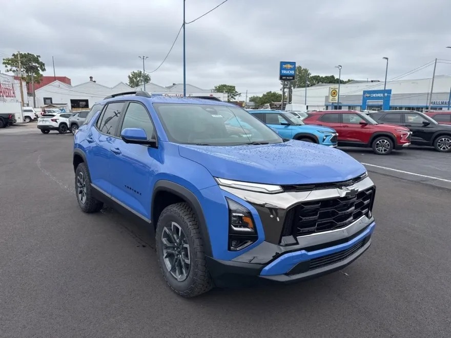 2026 Chevrolet Equinox ACTIV photo 1