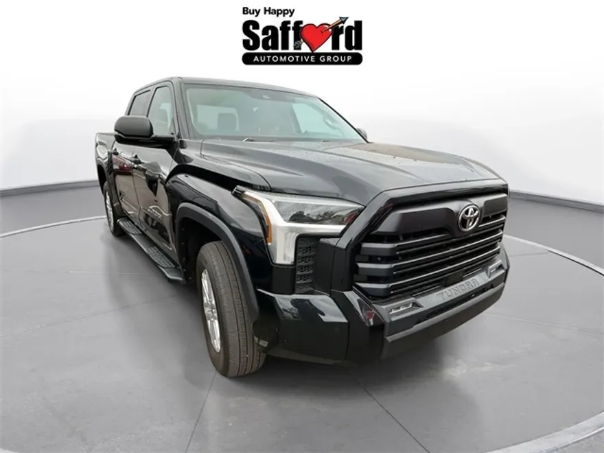 2022 Toyota Tundra SR5 CrewMax photo 1