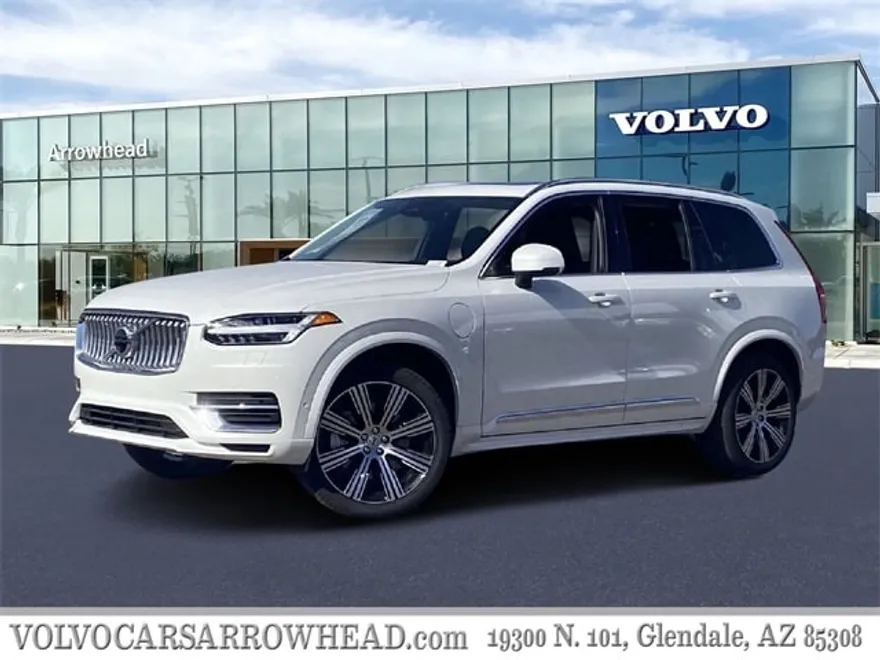 2025 Volvo XC90 T8 Plus photo 1
