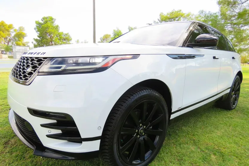 2019 Land Rover Range Rover Velar R-Dynamic SE photo 1